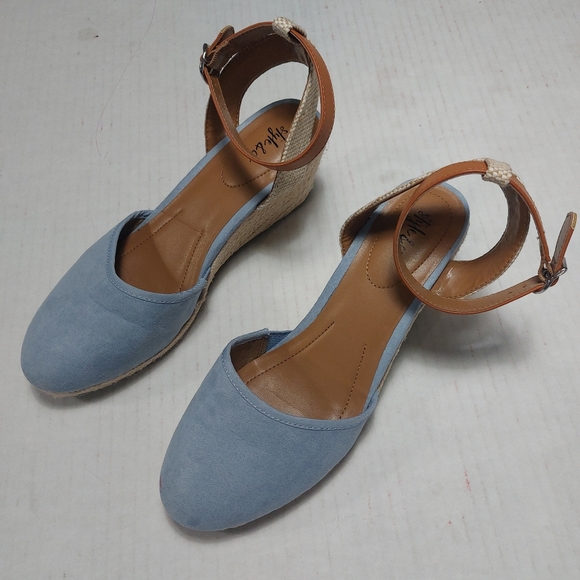 Style and Co. Mailiena Blue Ankle Straps Close Toe Wedges Sandals Size 9M - Picture 4 of 11